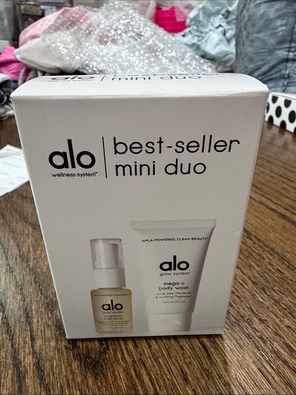 alo Best-Seller Mini Duo - magnesium spray and body lotion - Picture 1 of 2